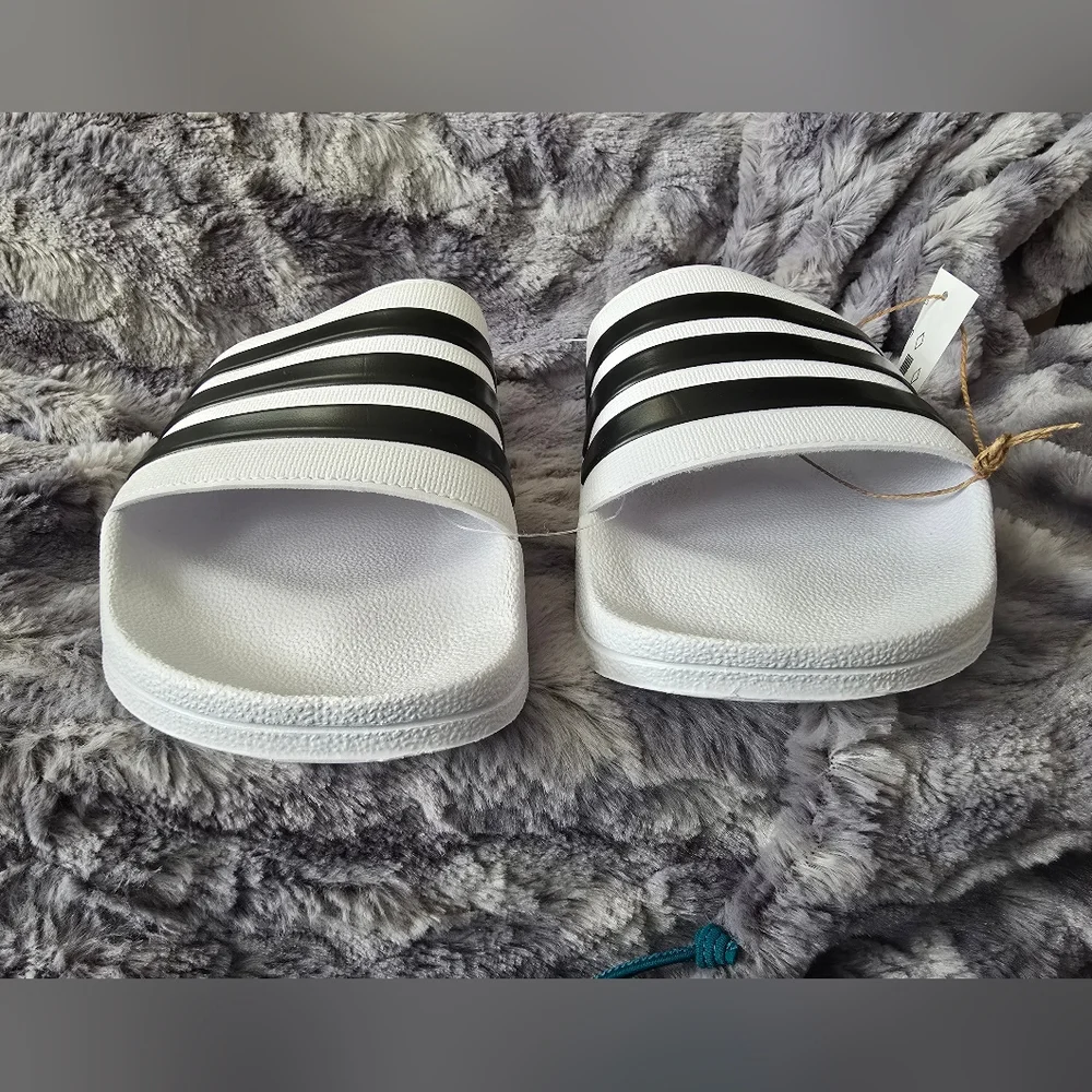 adidas nwt unisex